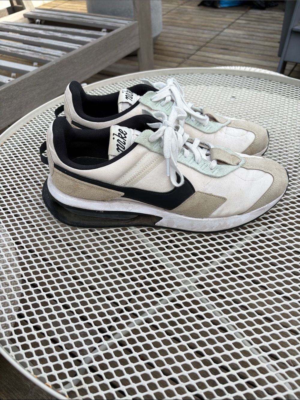 Nike Men’s White, Black and Beige Retro Runner Sneakers